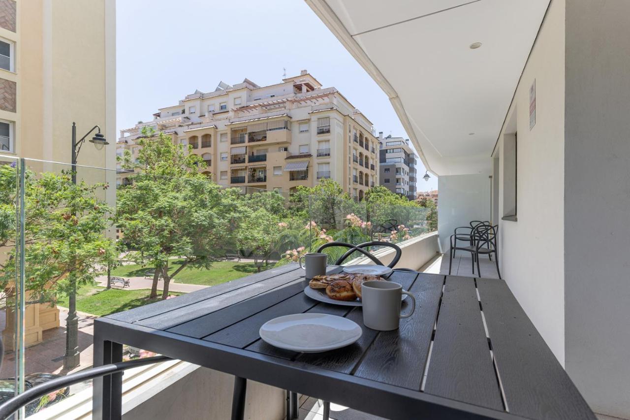 Stylish 2 Bedroom Apartment In Estepona Old Town מראה חיצוני תמונה