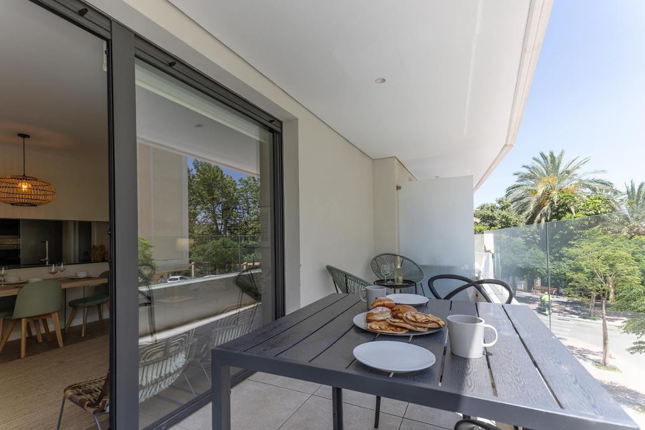 Stylish 2 Bedroom Apartment In Estepona Old Town מראה חיצוני תמונה