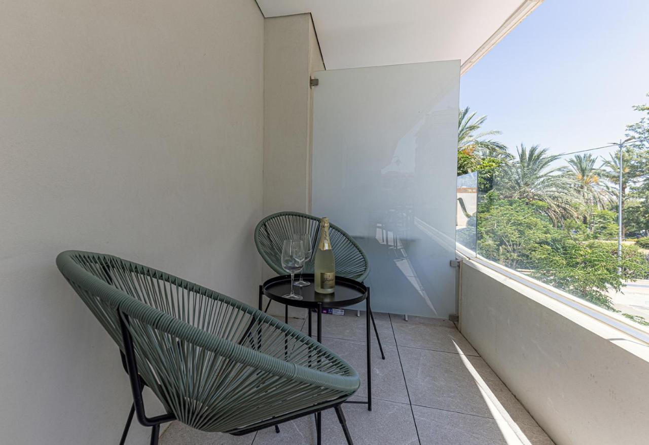 Stylish 2 Bedroom Apartment In Estepona Old Town מראה חיצוני תמונה